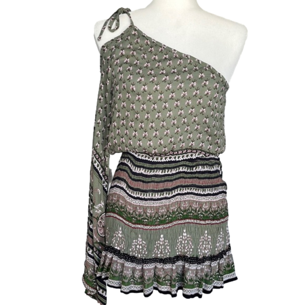 EARTHBOUND Trading Company one shoulder boho top size M